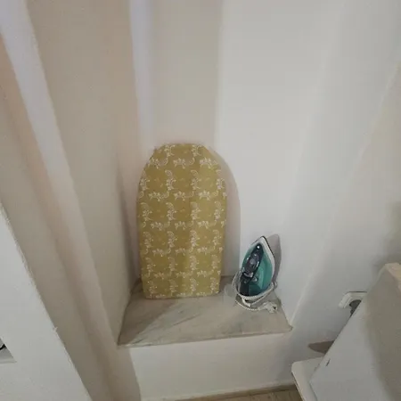 Onyx Apartment
